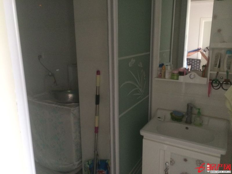 精裝兩房，送設施，拎包即住，總價低