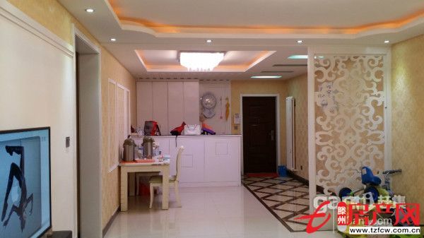 問天三期東區三室精裝修拎包入住