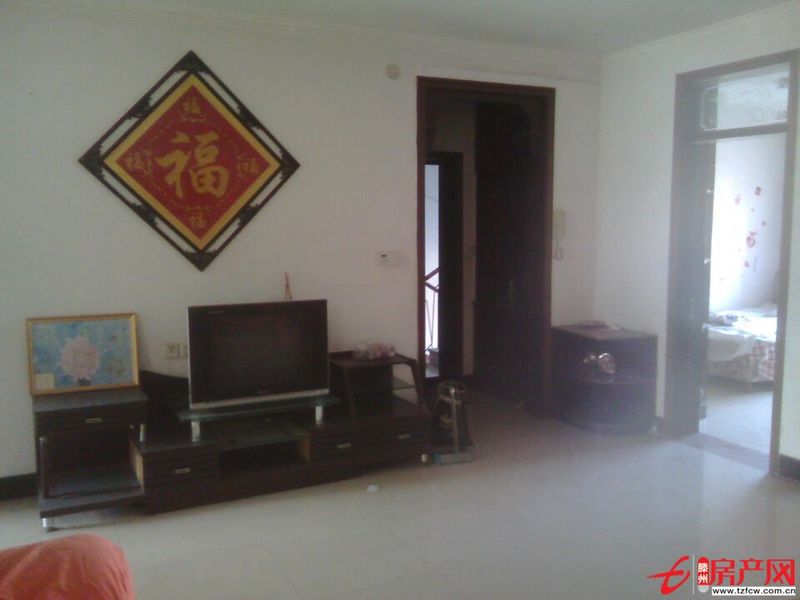 市中心安樂組團，四樓，三居室，設施齊全，拎包入住