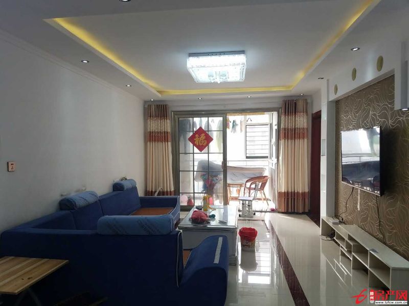 房東急賣，人和藍灣，超低價出售，精裝修，三室含儲藏，拎包入住