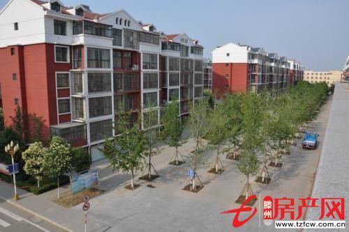 洪緒鎮龍莊社區加車庫新房出售