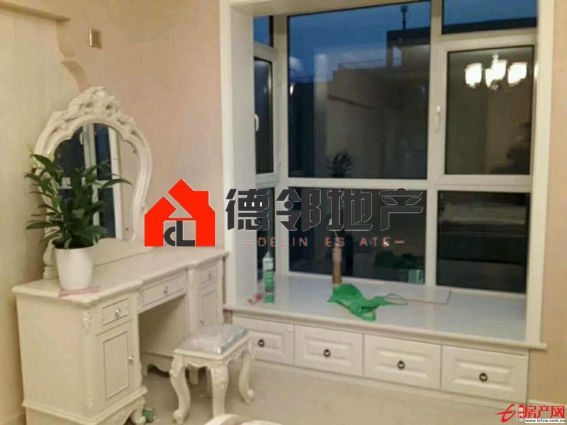 人和藍灣精裝未住走售樓處手續送車位儲藏室